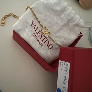 VLOGO Metal Bracelet